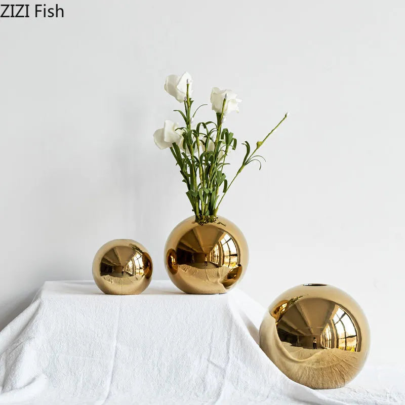 Golden Ceramic Round Vase for Home Decoration