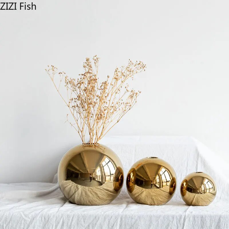 Golden Ceramic Round Vase for Home Decoration